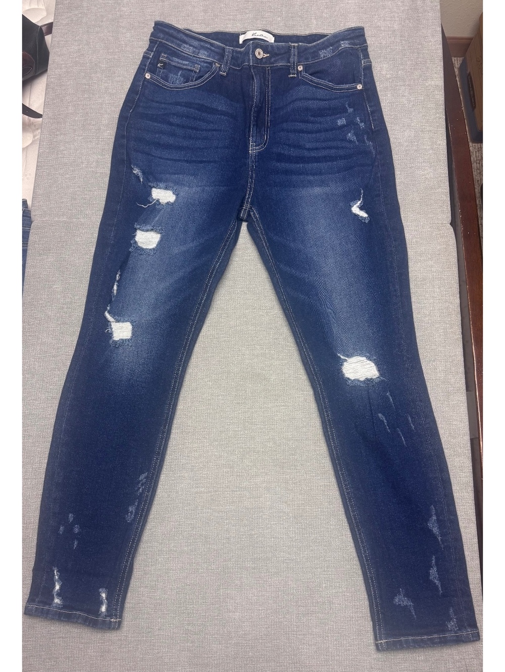 KanCan Distressed Skinny Jeans Women’s 13/30 Dark Wash Stretch Mid Rise